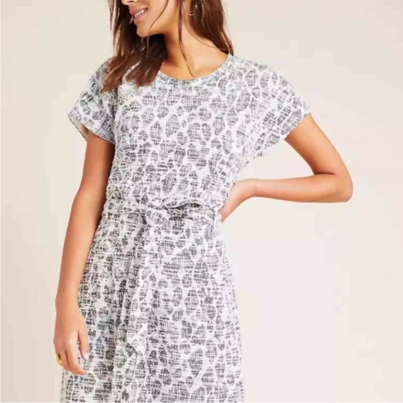 Anthropologie Dolan Left Coast Taleen Textured
Midi Dress. - Picture 2 of 7